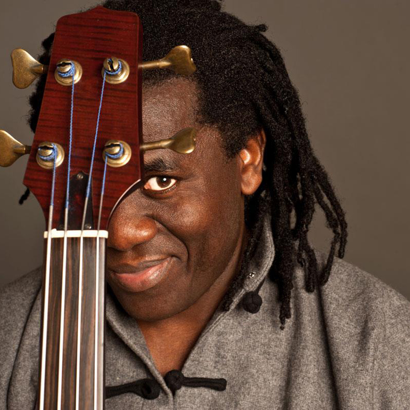 RICHARD BONA - リチャード・ボナ｜ARTISTS｜BLUE NOTE TOKYO