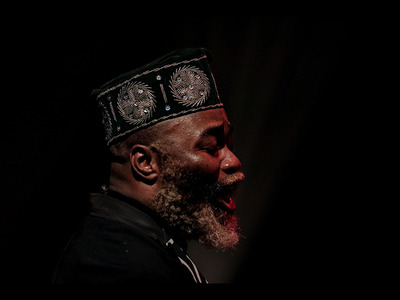 来日直前インタビュー】NDUDUZO MAKHATHINI | News & Features | BLUE