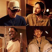 PINO PALLADINO & BLAKE MILLS featuring CHRIS DAVE & SAM GENDEL